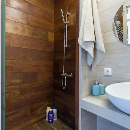 Designer's Apartman